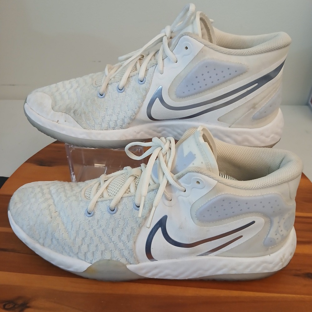 Nike KD Trey 5 Men 13 White Basketball Shoes Sneakers CK2090-100